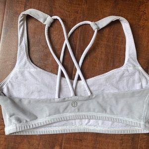 Lululemon free to be sports bra 4